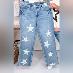 Judy Blue High-Waist Rigid Magic Star Distressed Jeans